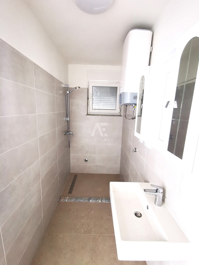 Apartma v Malinski z vrtom in parkiriščem! ID 556