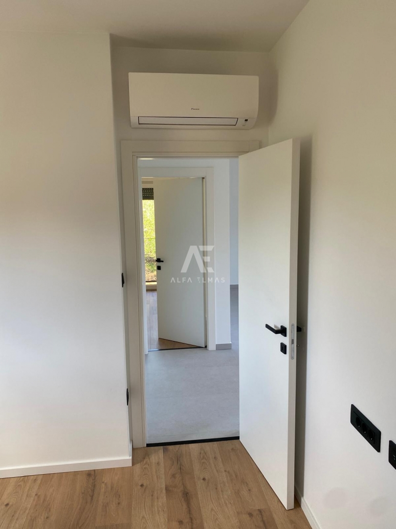 Apartment of 60.47 m² on the first floor of a villa near Baška - ID 586