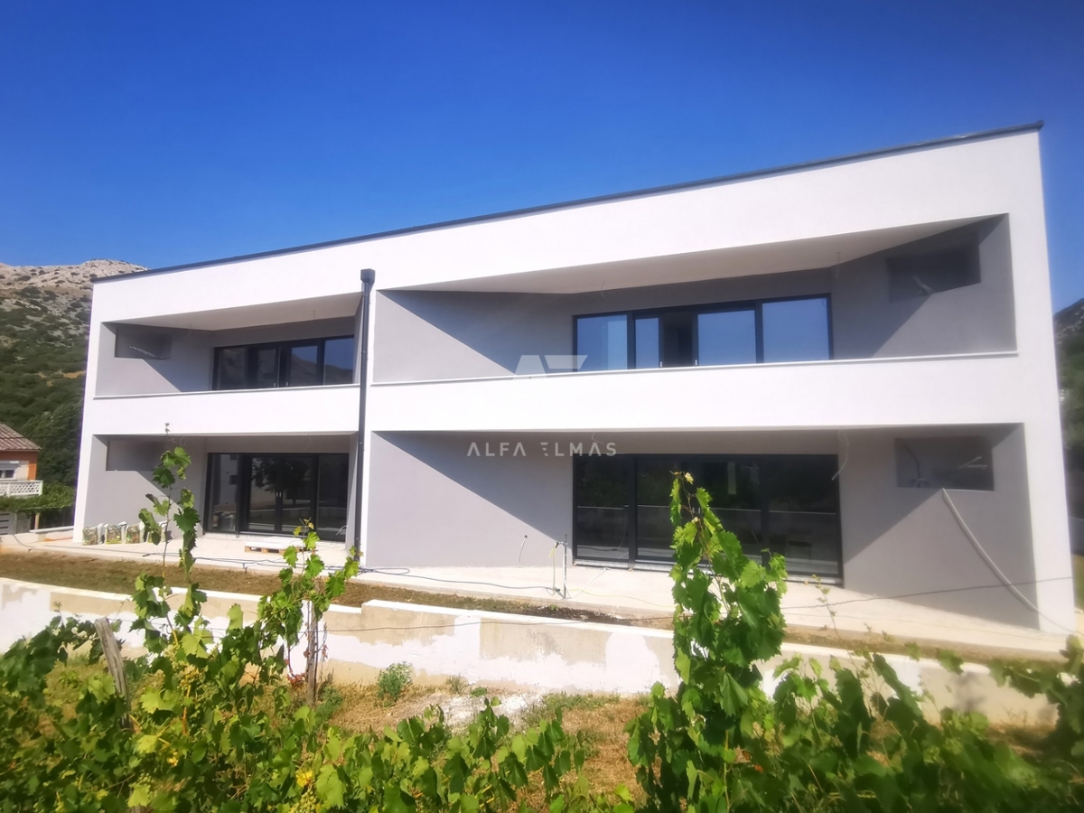 Apartment of 60.47 m² on the first floor of a villa near Baška - ID 586
