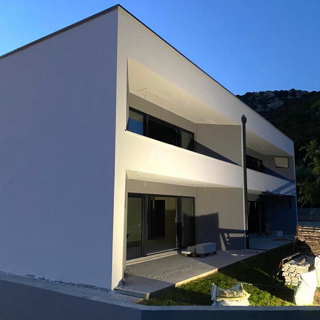 Apartment of 60.47 m² on the first floor of a villa near Baška - ID 586