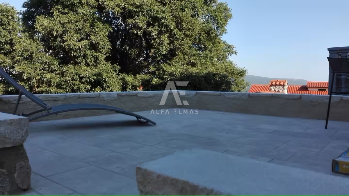 Vrbnik, okolica, dvojček s pogledom na morje! ID 623