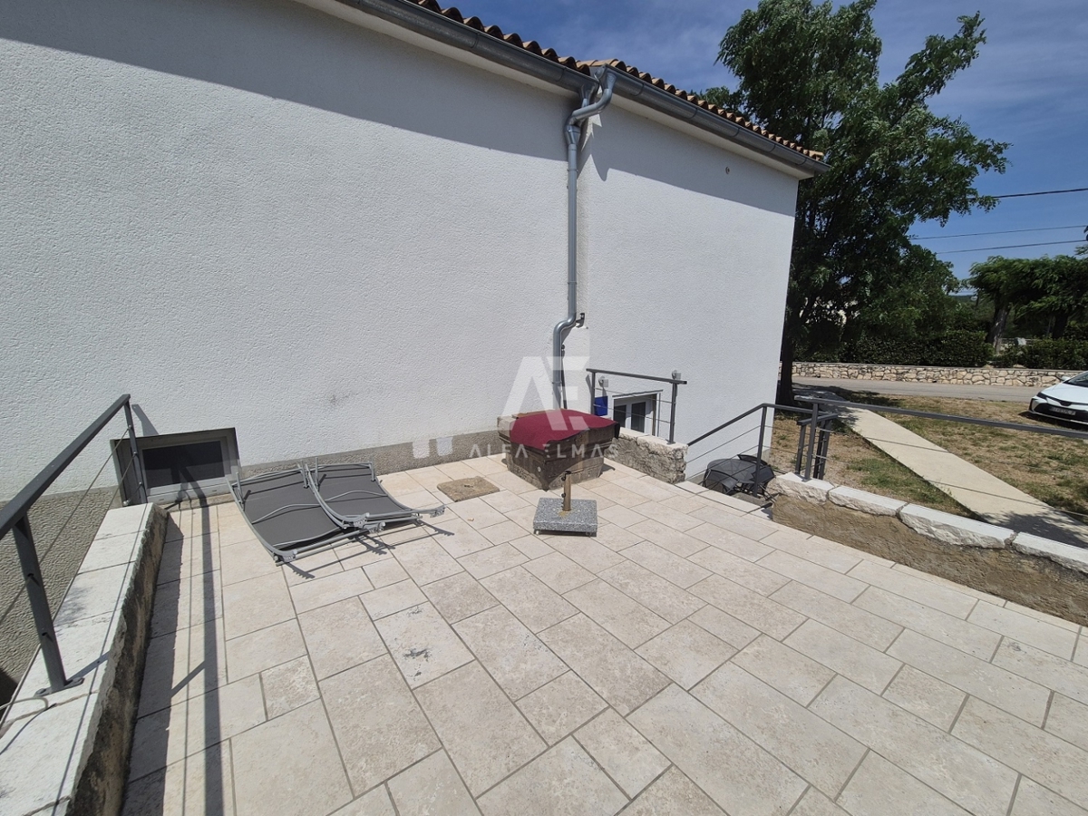 Vrbnik, okolica, dvojček s pogledom na morje! ID 623