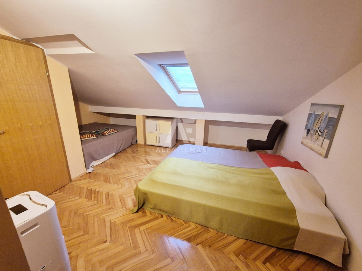 Malinska, dvoetažno stanovanje s pogledom na morje! ID 653