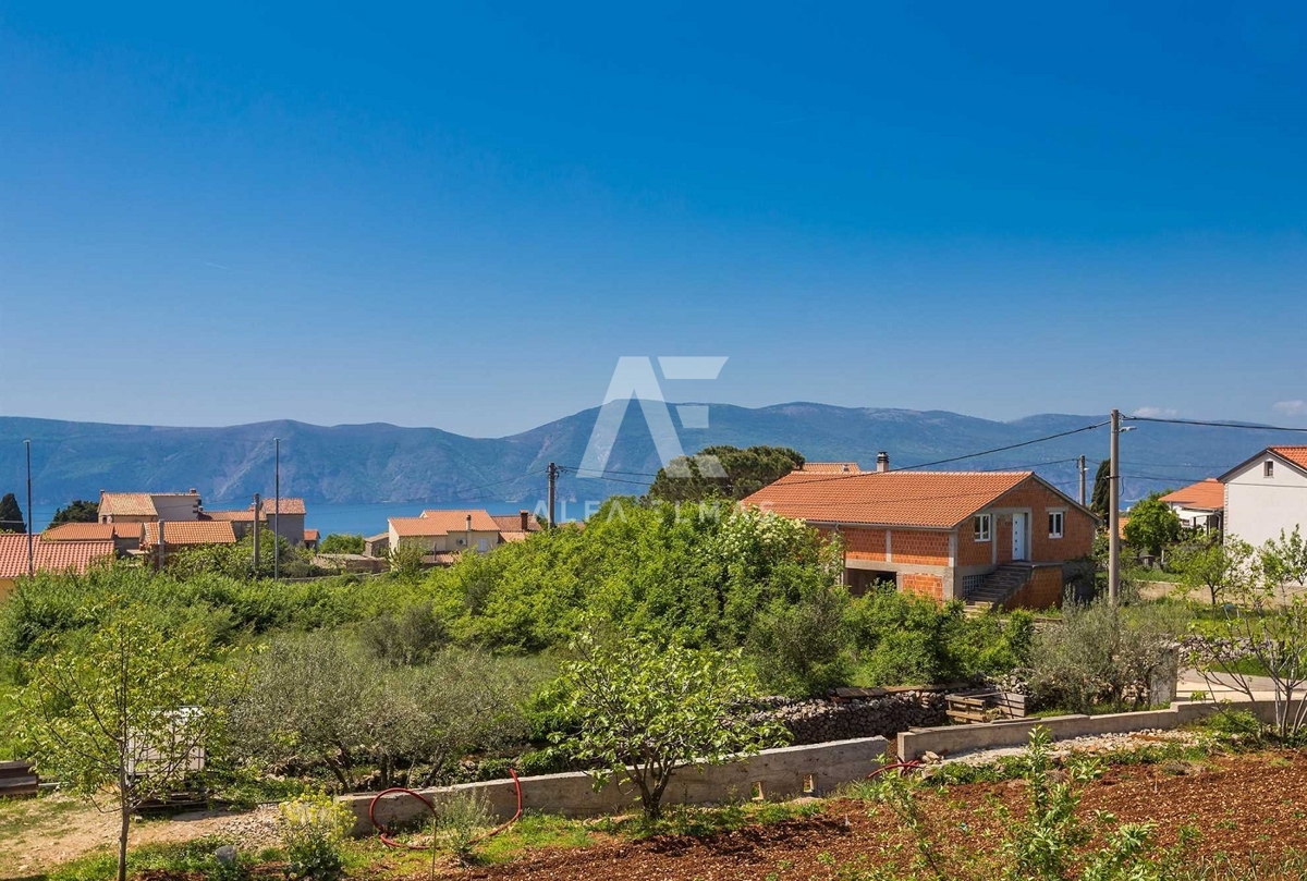 Krk, okolica, mediteranska hiša dvojček na mirni lokaciji, ID 65