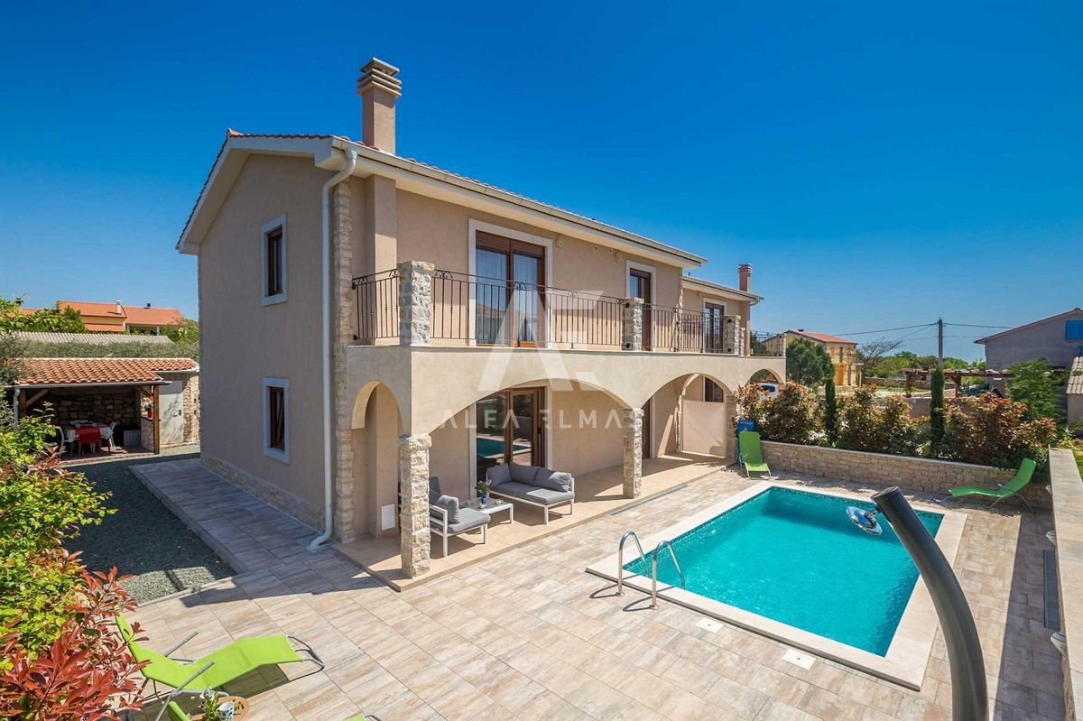 Krk, okolica, mediteranska hiša dvojček na mirni lokaciji, ID 65