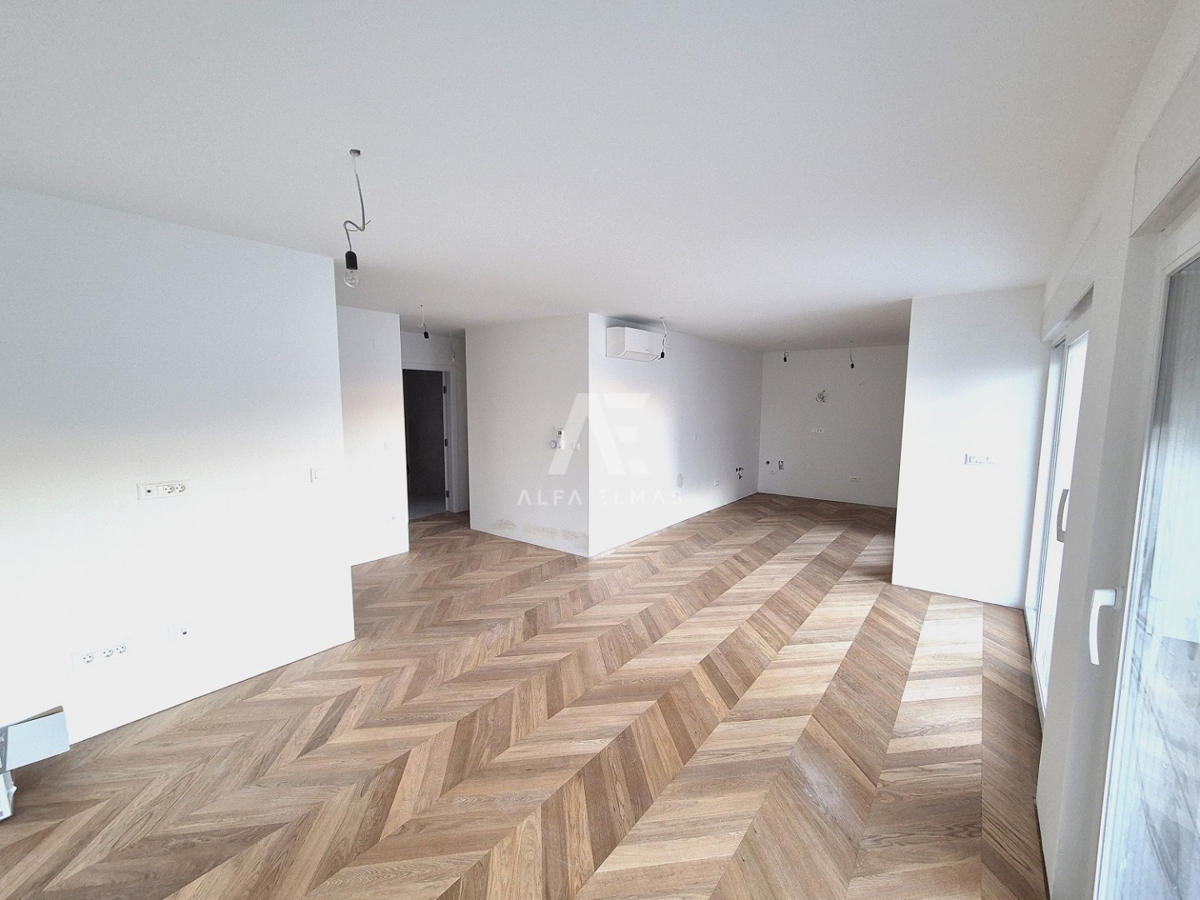 Krk, stanovanje v prvem nadstropju urbane vile! ID 311