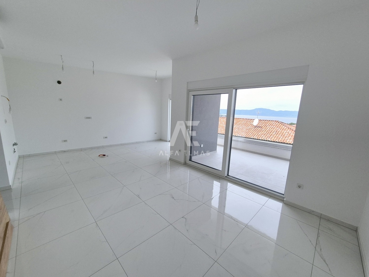 Malinska, two apartments with sea view and garden! ID 441