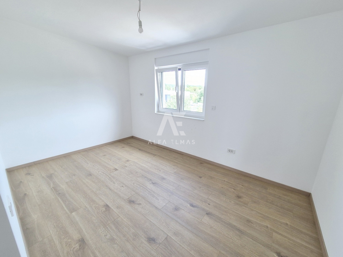 Malinska, two apartments with sea view and garden! ID 441