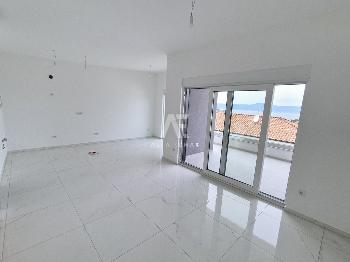 Malinska, two apartments with sea view and garden! ID 441