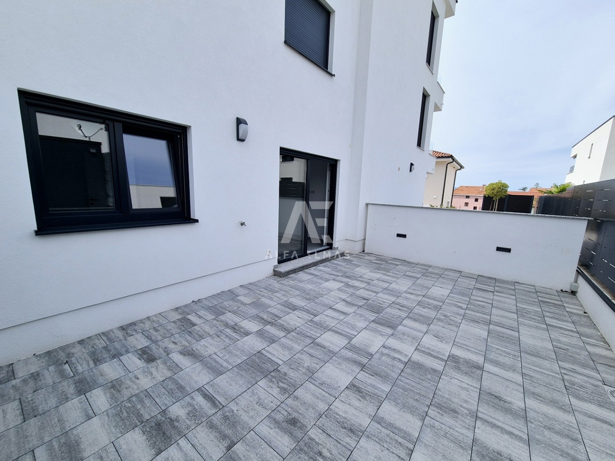 Malinska, two apartments with sea view and garden! ID 441
