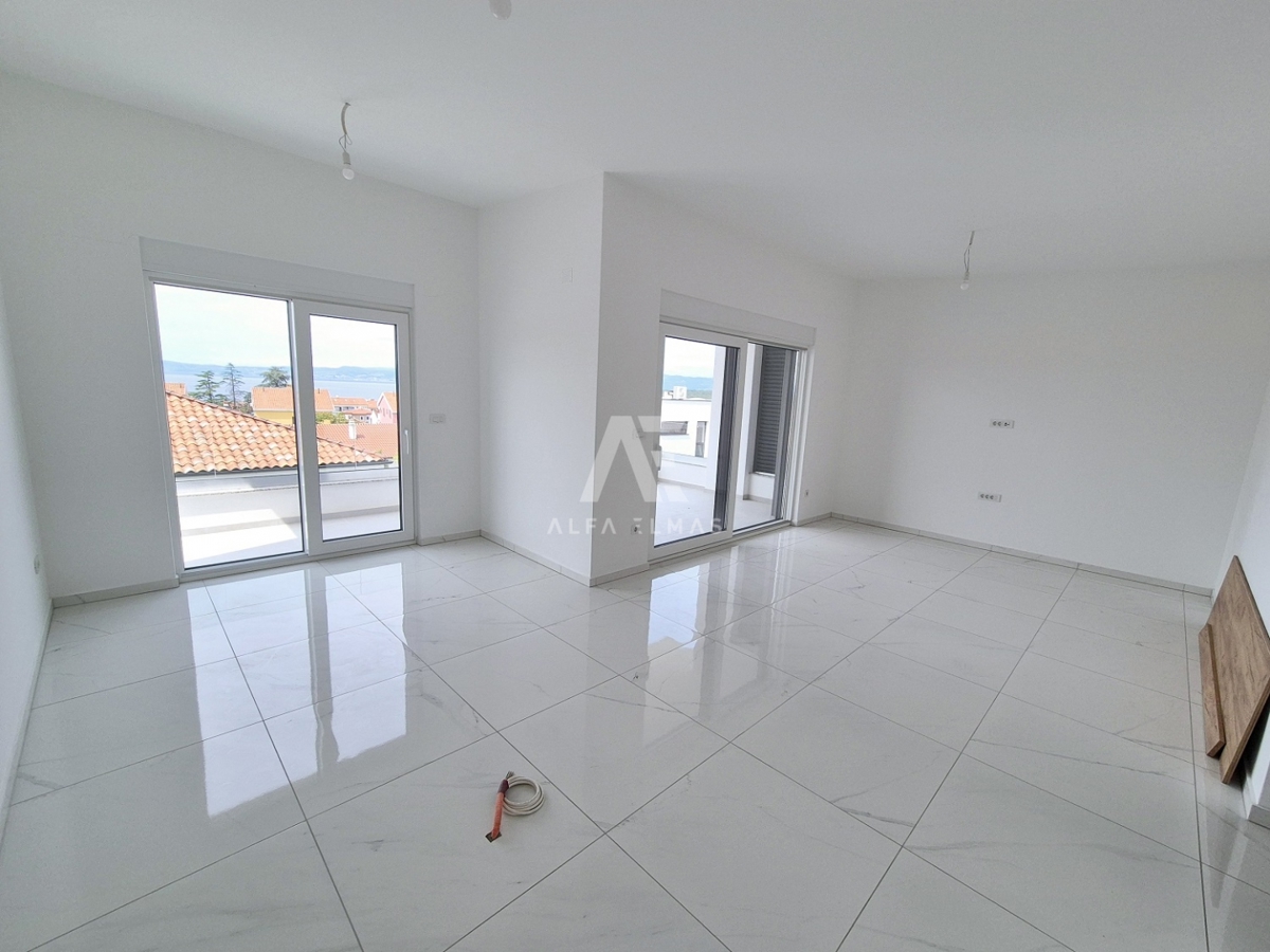 Malinska, two apartments with sea view and garden! ID 441