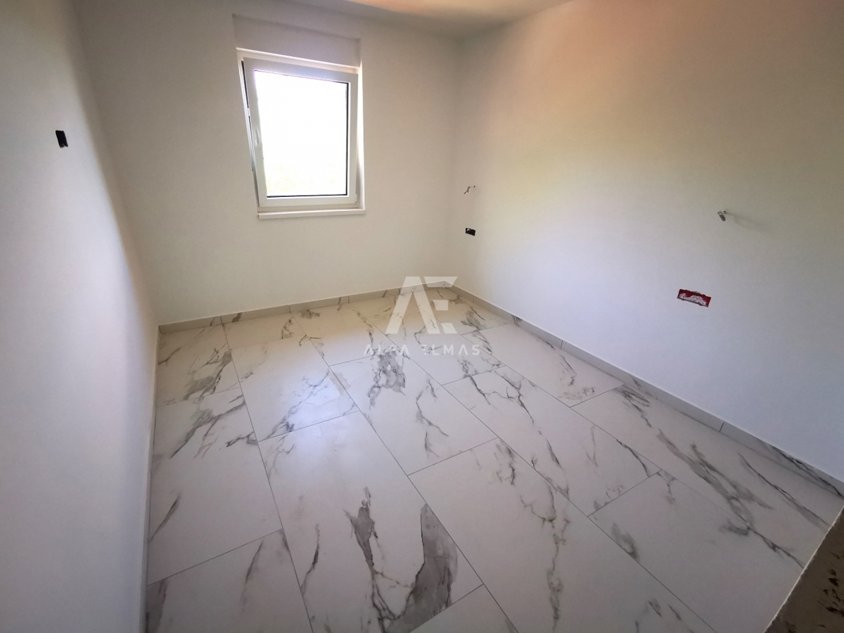 Apartma v prvem nadstropju v novogradnji na Krku! ID 555