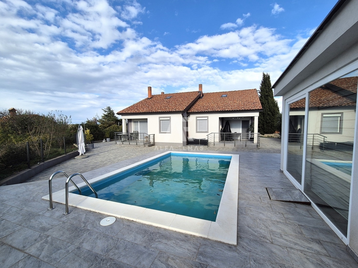 Krk, okolica, dvoetažni apartma na mirni lokaciji! ID 594