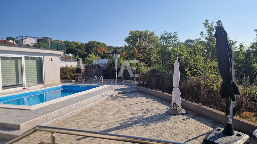 Krk, okolica, dvoetažni apartma na mirni lokaciji! ID 594