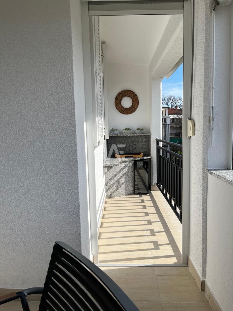 Malinska, razkošno stanovanje z galerijo in pogledom na morje! ID 647