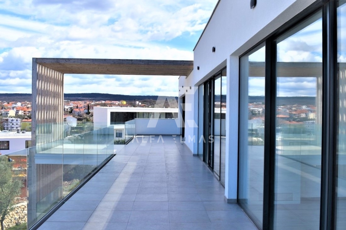 Malinska, luksuzni penthouse s panoramskim pogledom na morje! ID 19