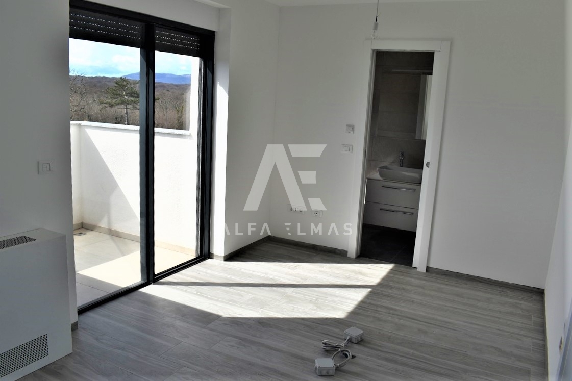 Malinska, luksuzni penthouse s panoramskim pogledom na morje! ID 19