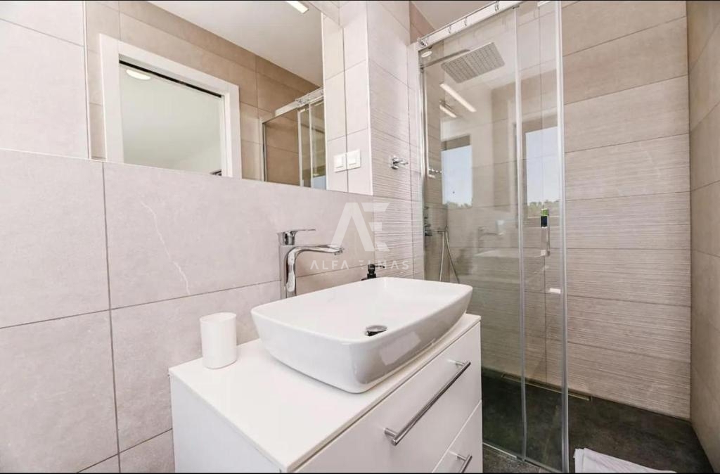 Malinska, luksuzni penthouse s panoramskim pogledom na morje! ID 19