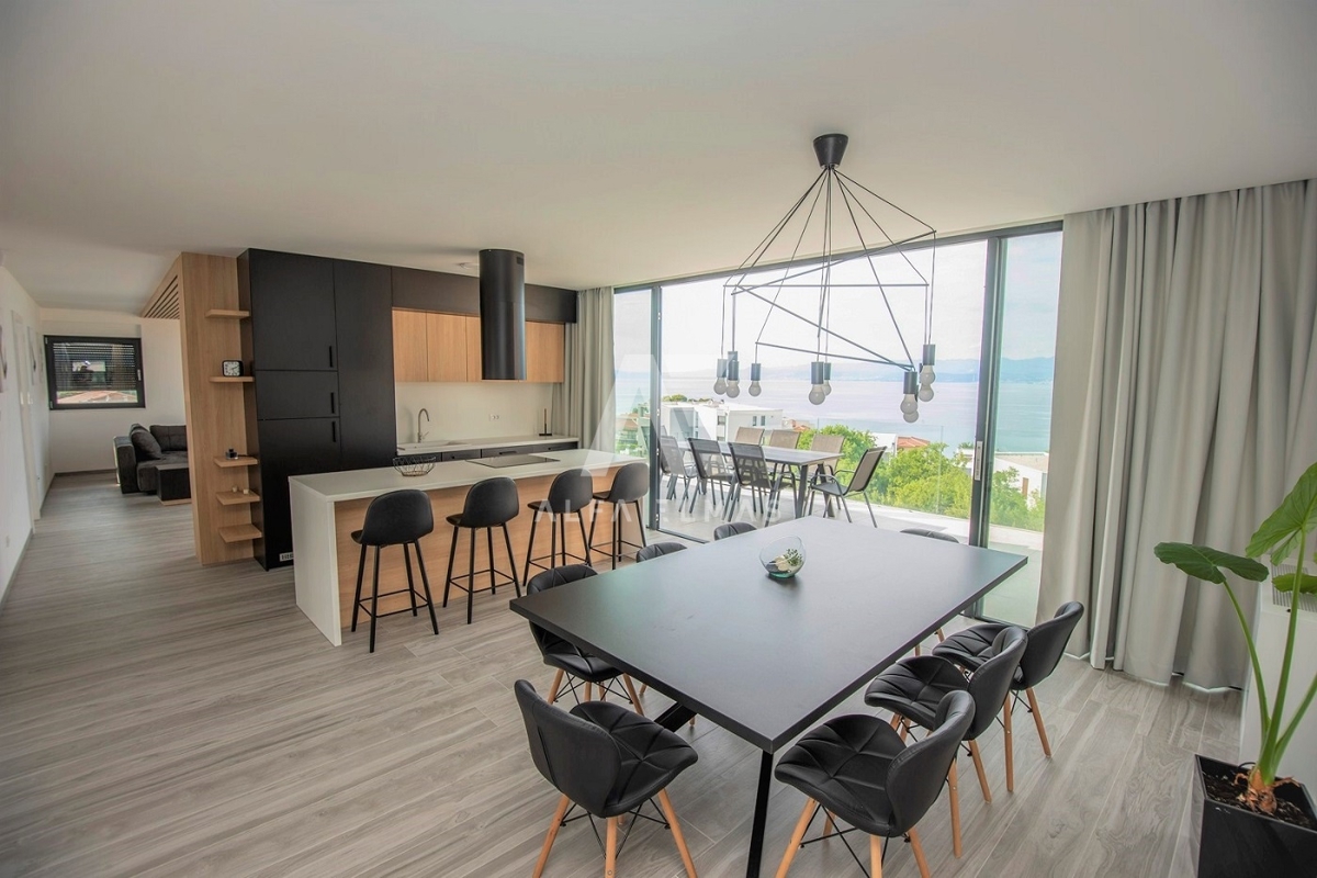 Malinska, luksuzni penthouse s panoramskim pogledom na morje! ID 19