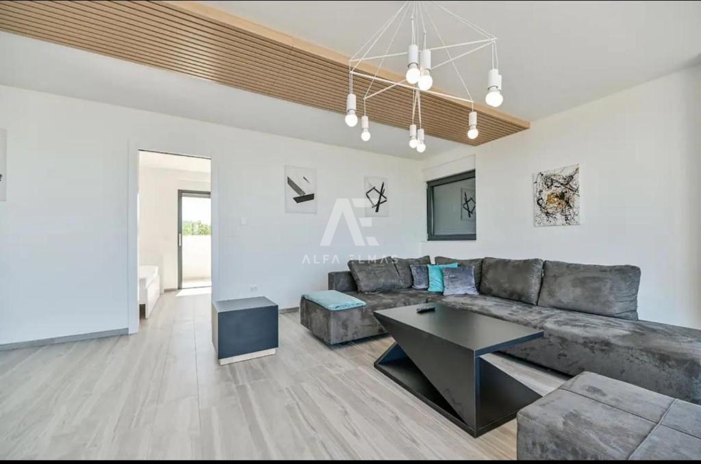 Malinska, luksuzni penthouse s panoramskim pogledom na morje! ID 19