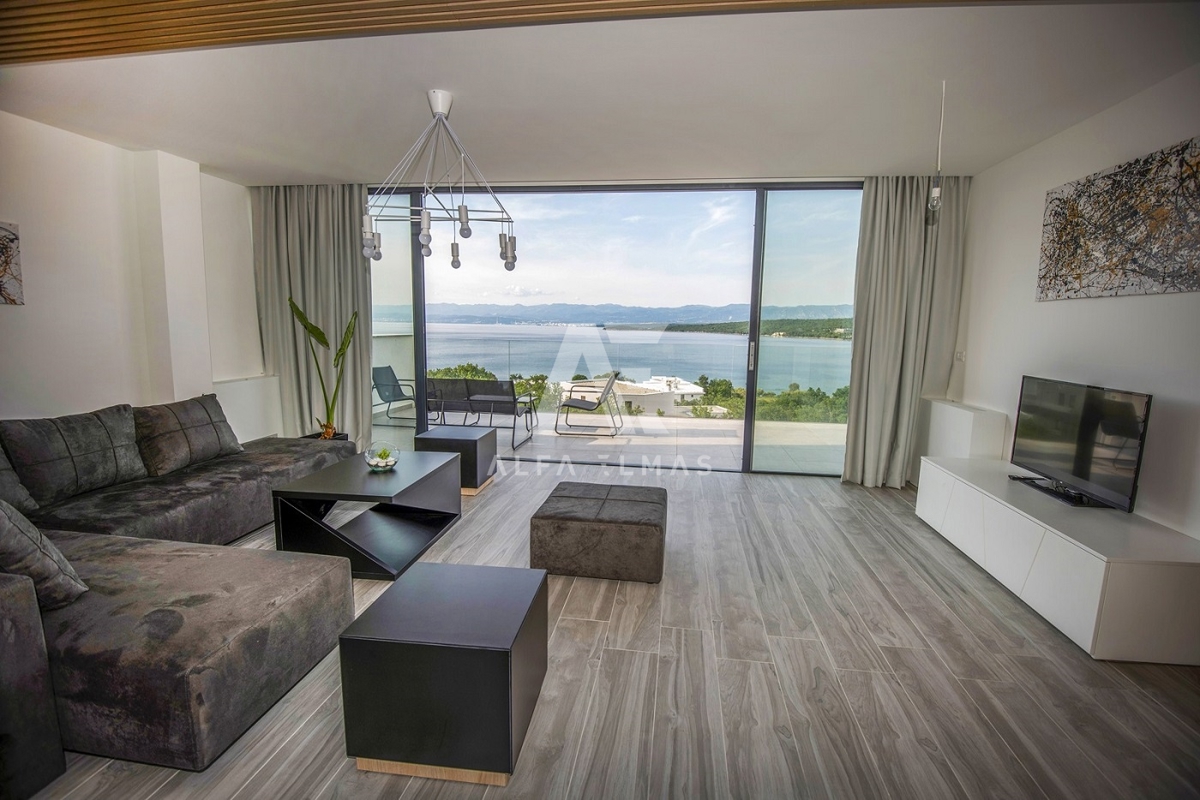 Malinska, luksuzni penthouse s panoramskim pogledom na morje! ID 19