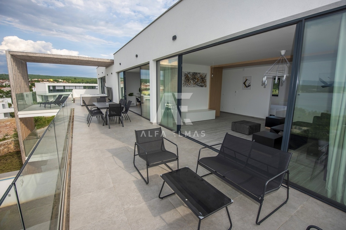 Malinska, luksuzni penthouse s panoramskim pogledom na morje! ID 19
