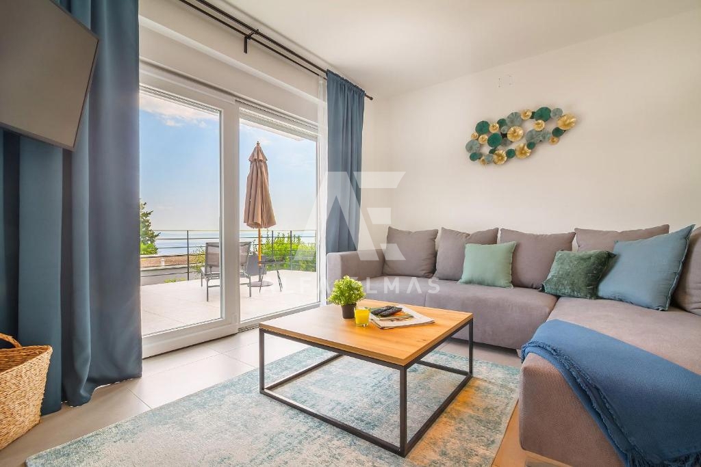 Opatija, luksuzna vila z bazenom in pogledom na morje!! ID 217