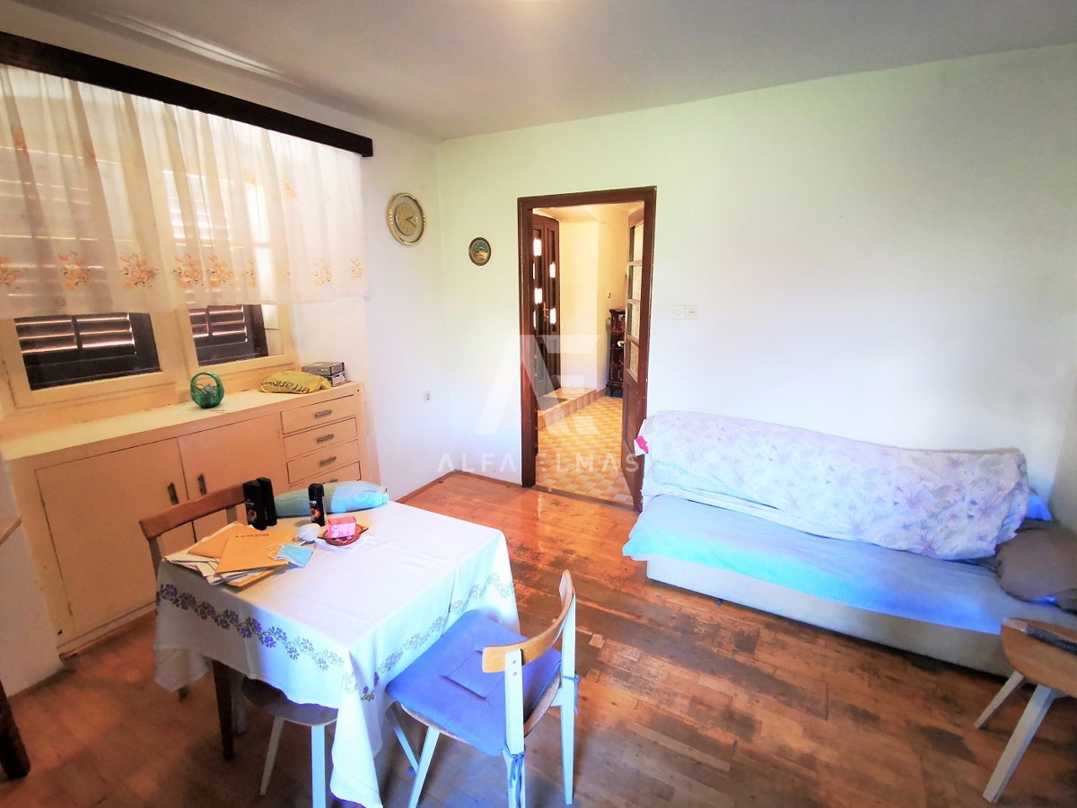 Malinska, samostojna hiša za prenovo s pogledom na morje!! ID 248