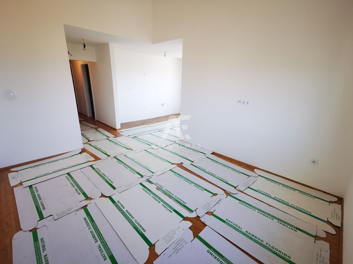Prodaja apartmaja s pogledom na morje, površine 86 m2 v Malinski - ID 543