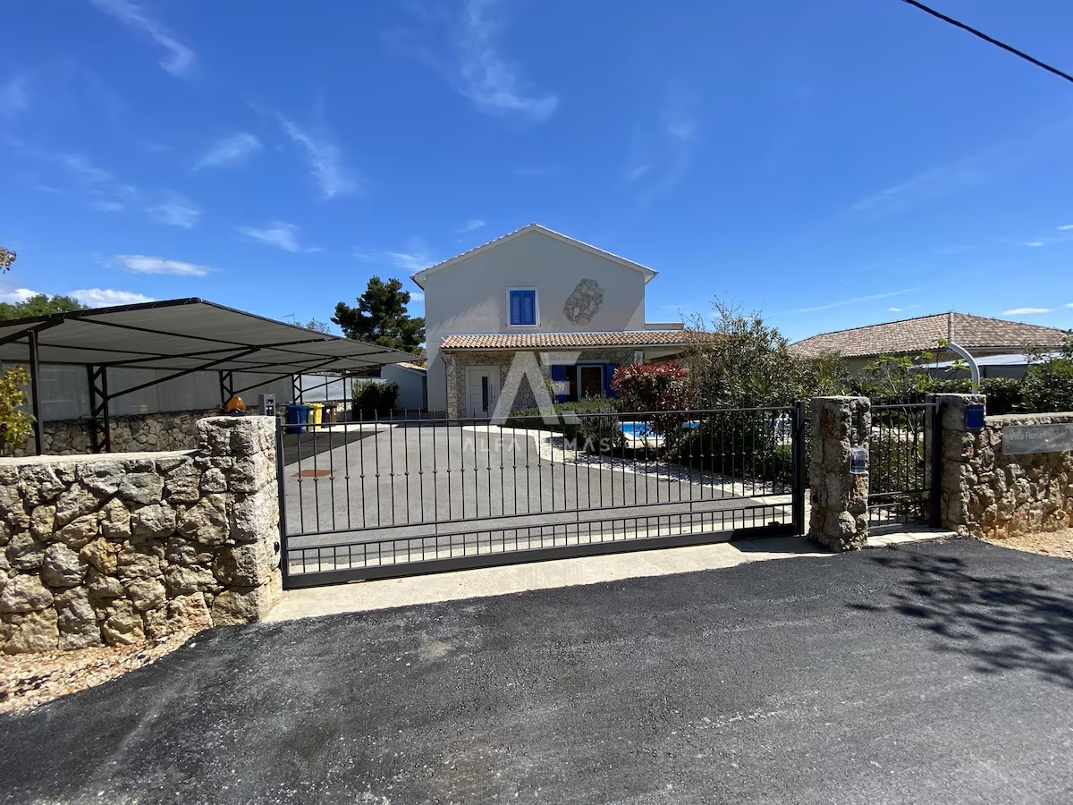 Otok Krk, okolica, samostojna hiša z bazenom! ID 660