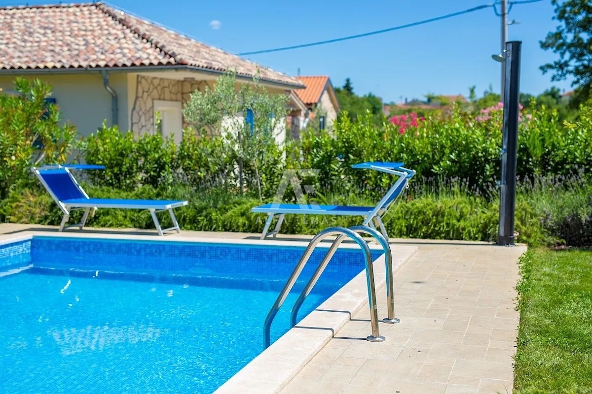 Otok Krk, okolica, samostojna hiša z bazenom! ID 660