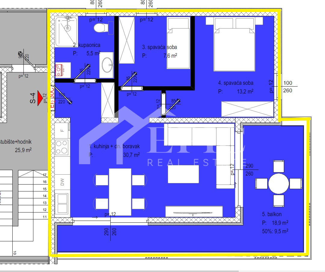 Dvosobno stanovanje, 50 m od plaže