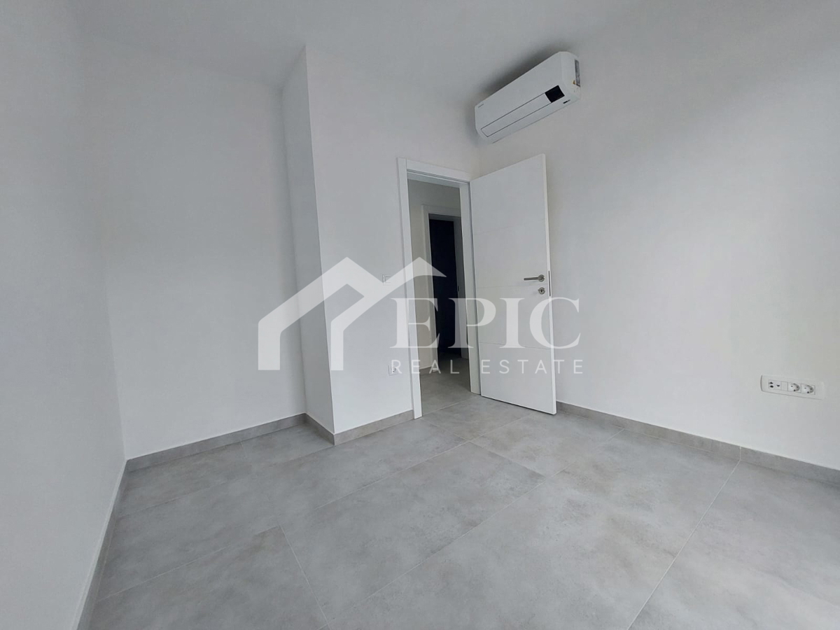 KOŽINO, ZADAR - TROSOBNO STANOVANJE S BAZENOM