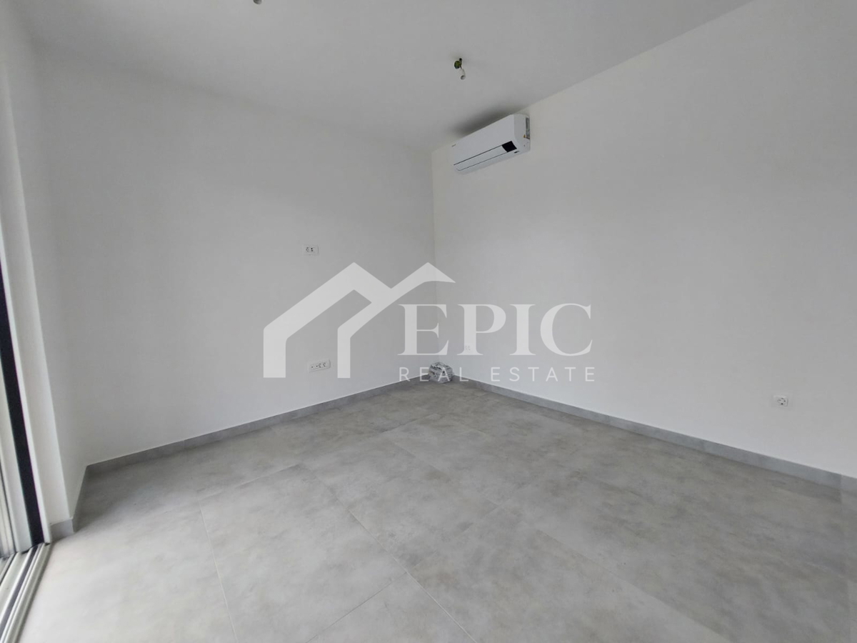 KOŽINO, ZADAR - TROSOBNO STANOVANJE S BAZENOM