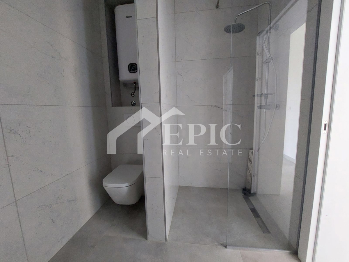 KOŽINO, ZADAR - TROSOBNO STANOVANJE S BAZENOM