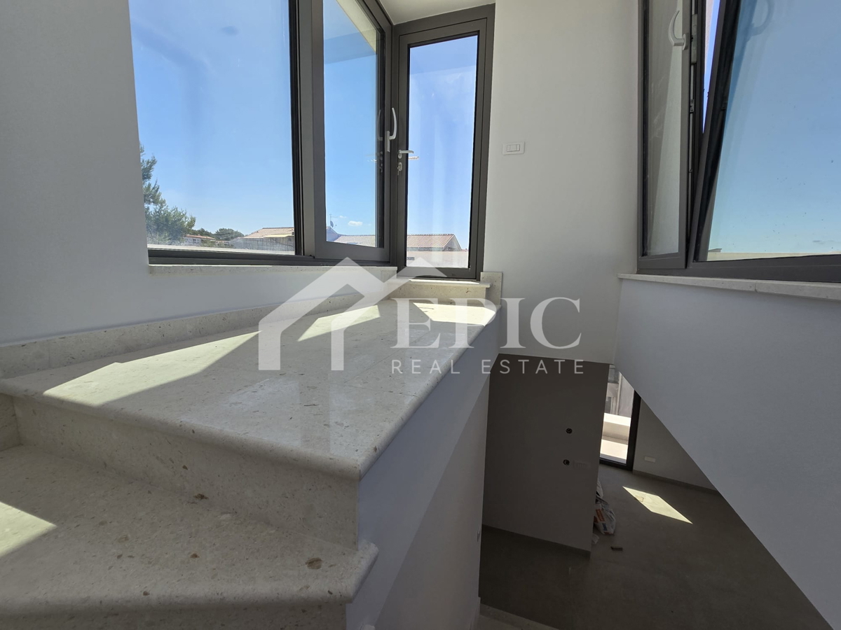 PENTHOUSE V ODLIČNI NOVOGRADNJI