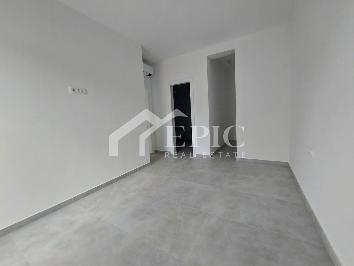 KOŽINO, ZADAR - TRISOBNO STANOVANJE S KROVNIM TERASO