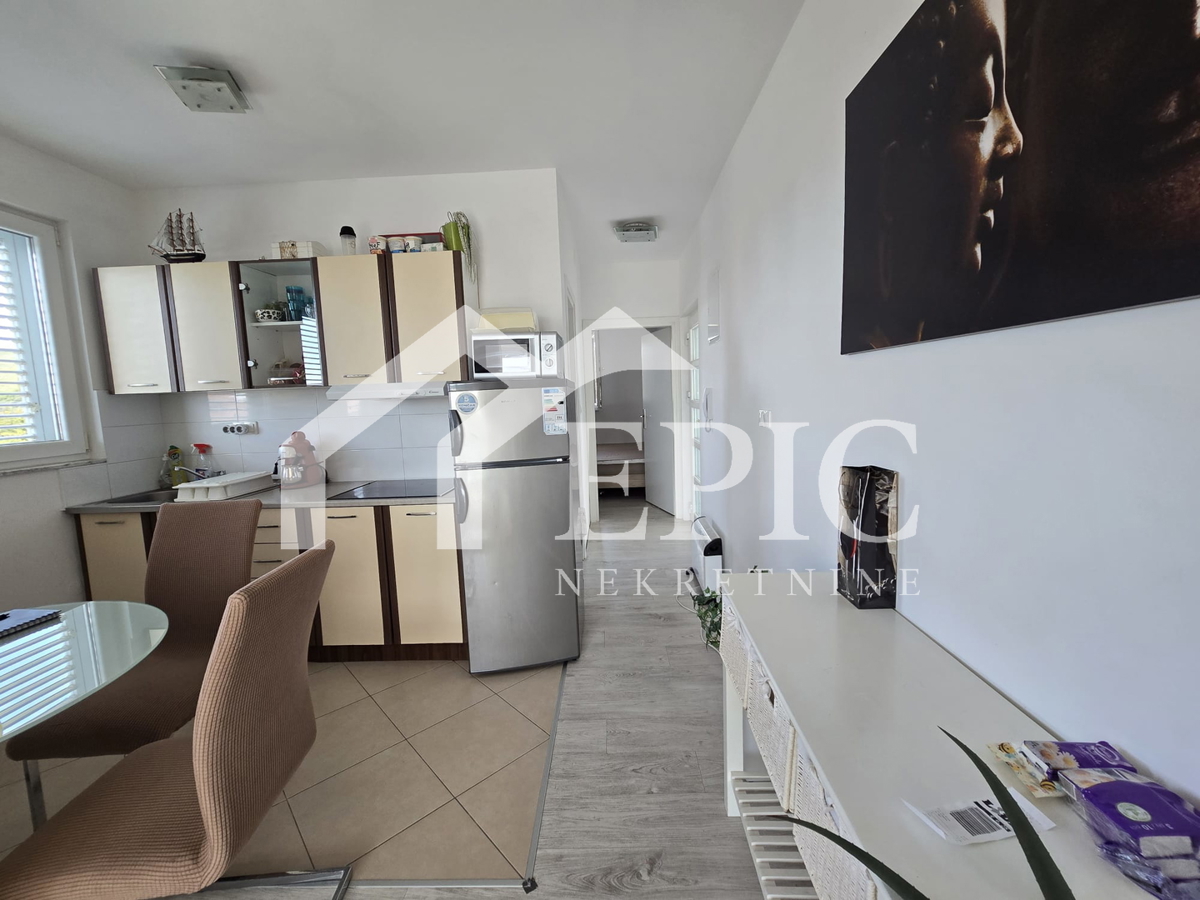 Sukošan, Zadar - opremljen apartma 150 m od plaže