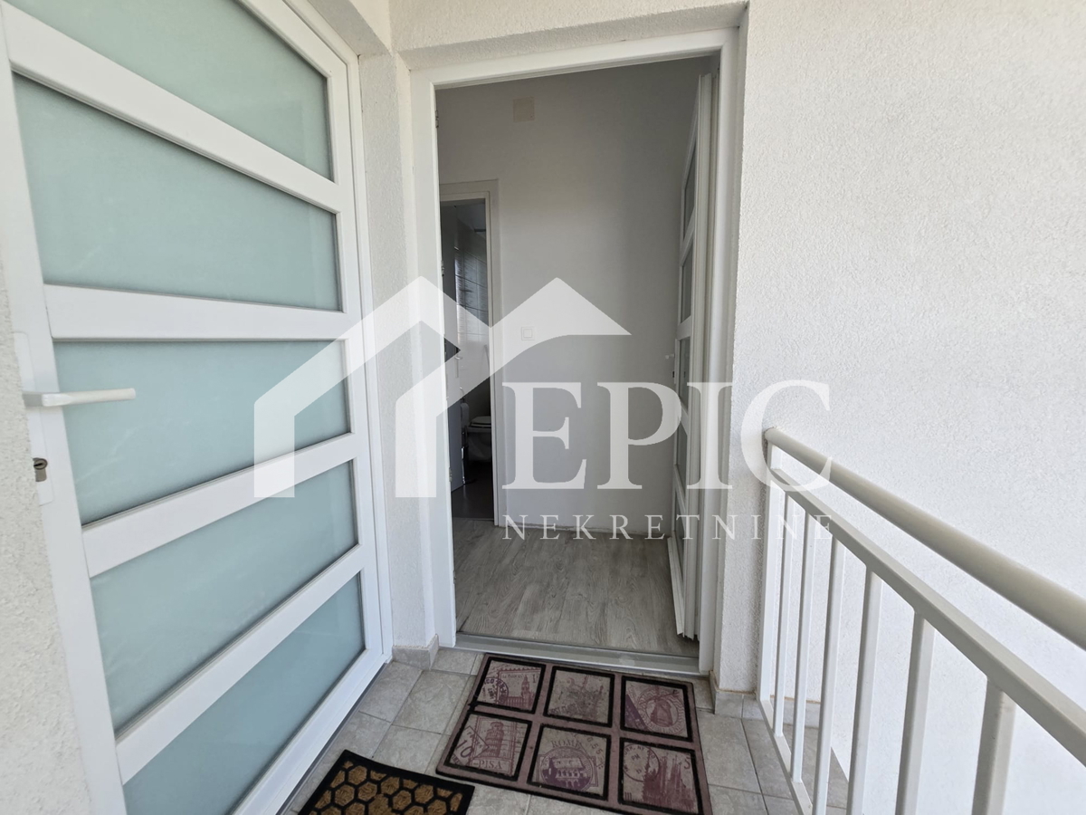 Sukošan, Zadar - opremljen apartma 150 m od plaže