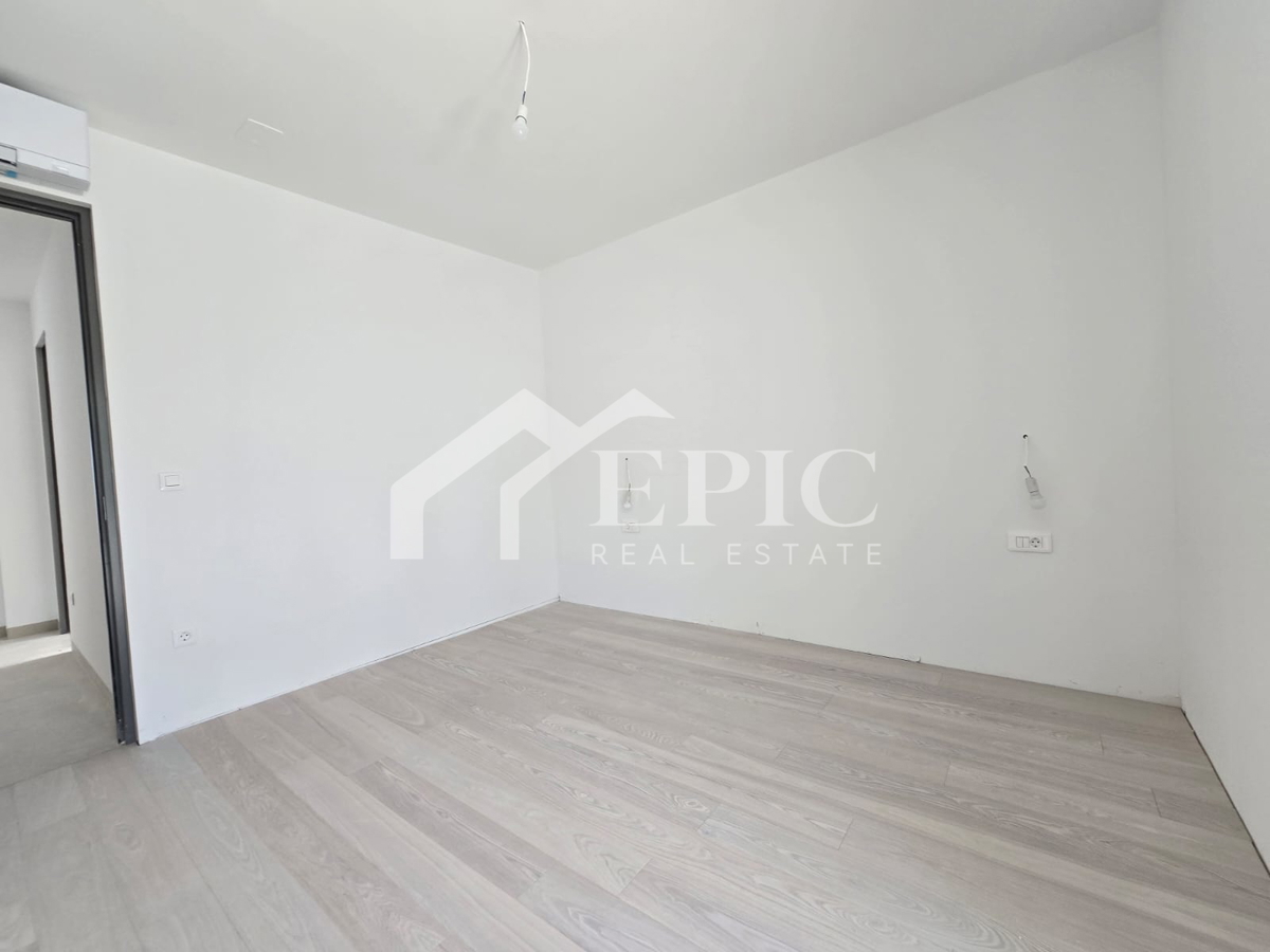 EKSKLUZIVNO STANOVANJE 500 M OD MORJA - POPOLNA PRILOŽNOST ZA ŽIVLJENJE ALI POČITNICE