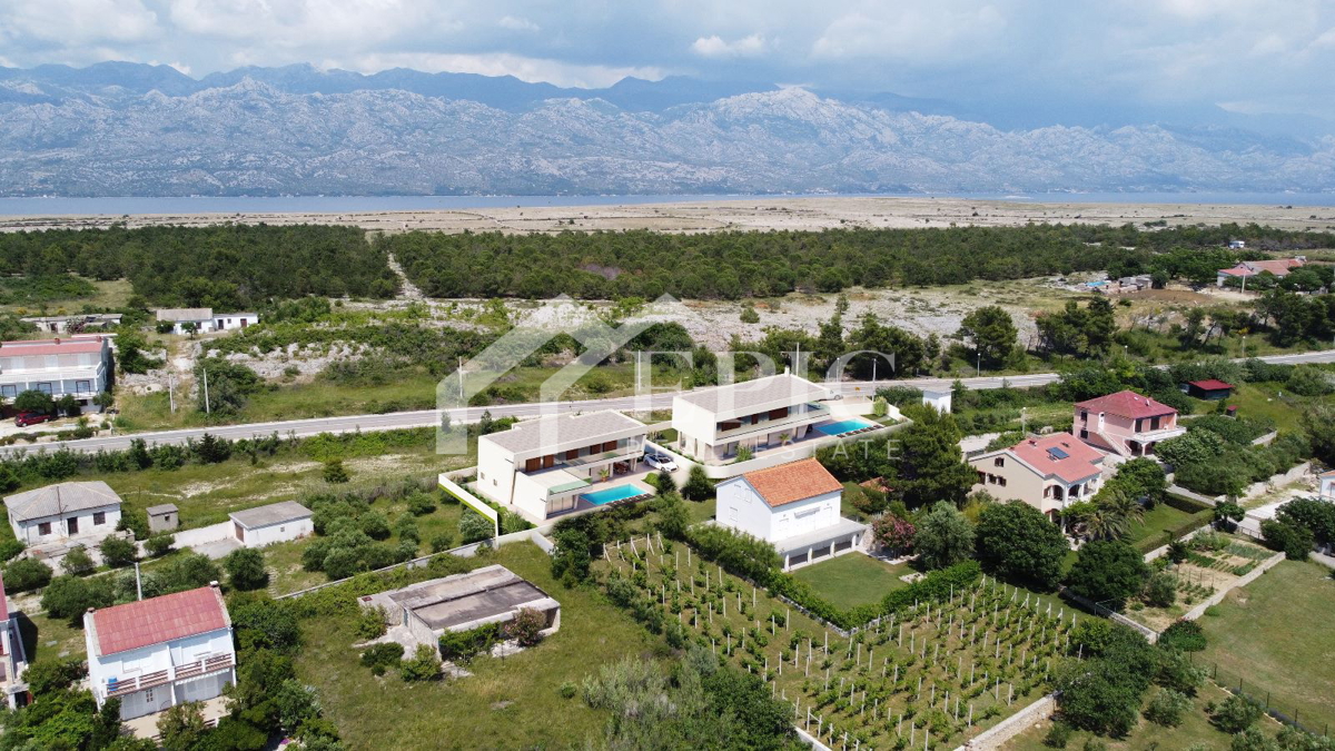 RTINA - ZEMLJIŠČE Z GRADBENO DOVOLJENJEM