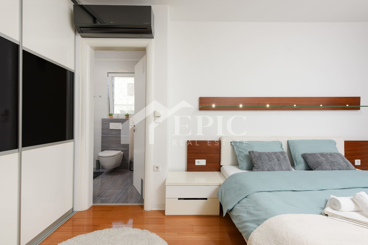 DIKLO - ATRAKTIVNO STANOVANJE, 150 M OD PLAŽE