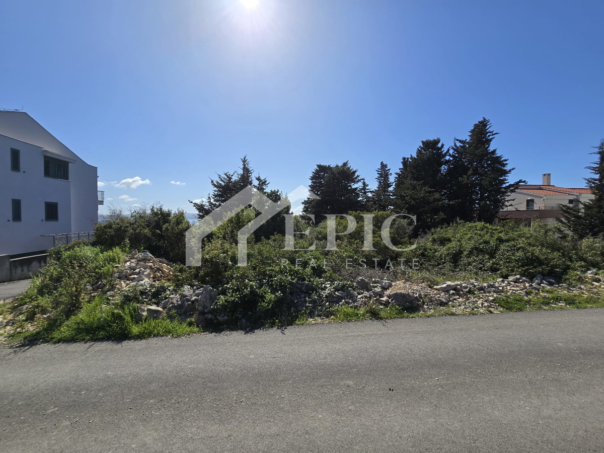 DIKLO, ZADAR - ATRAKTIVNO ZEMLJIŠTE