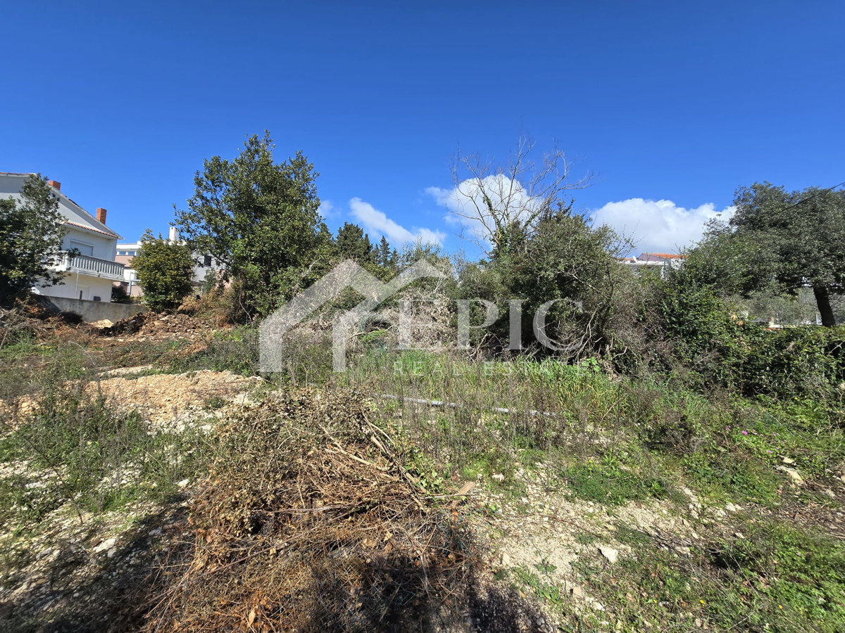 DIKLO, ZADAR - ATRAKTIVNO ZEMLJIŠTE