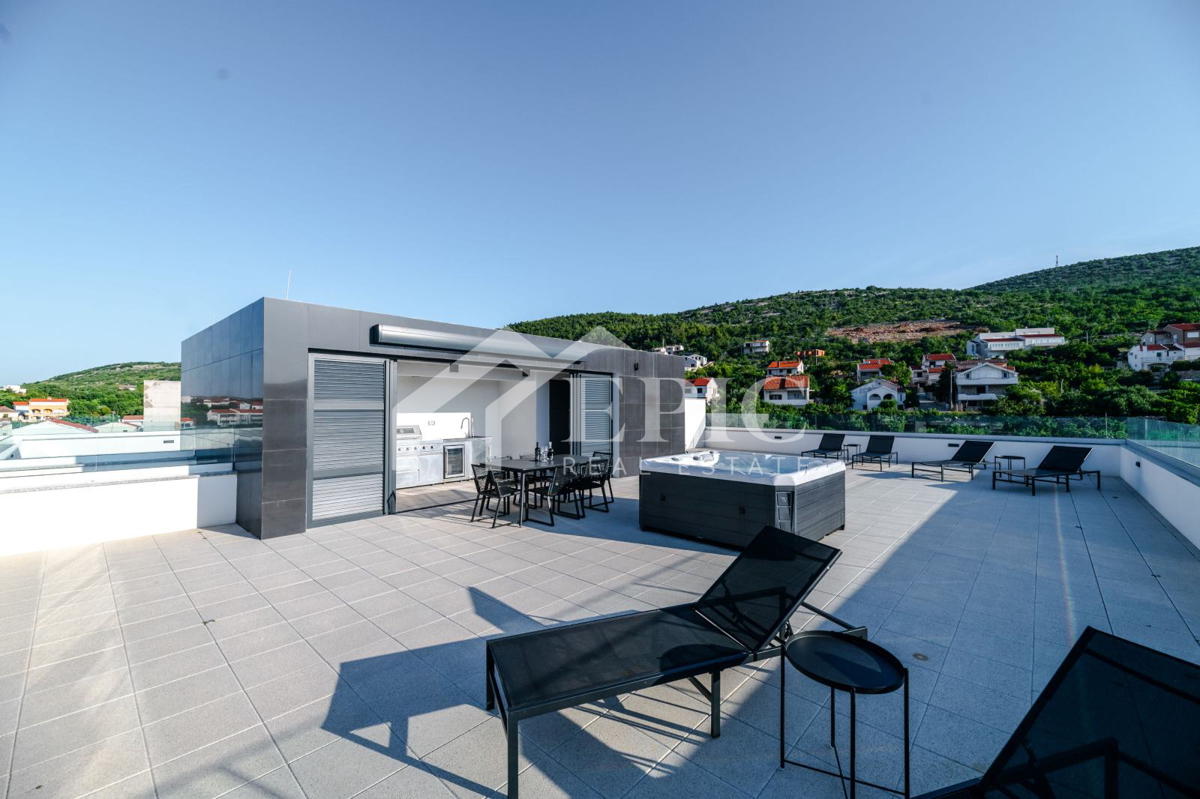 PENTHOUSE S ČUDOVITIM RAZGLEDOM