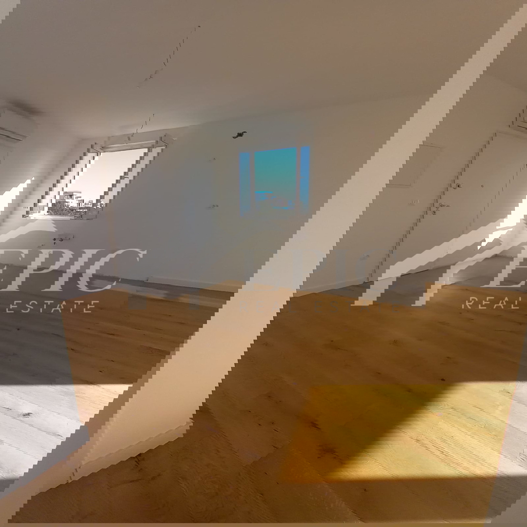 ZADAR, BILI BRIG – Moderno stanovanje s panoramskim pogledom na morje