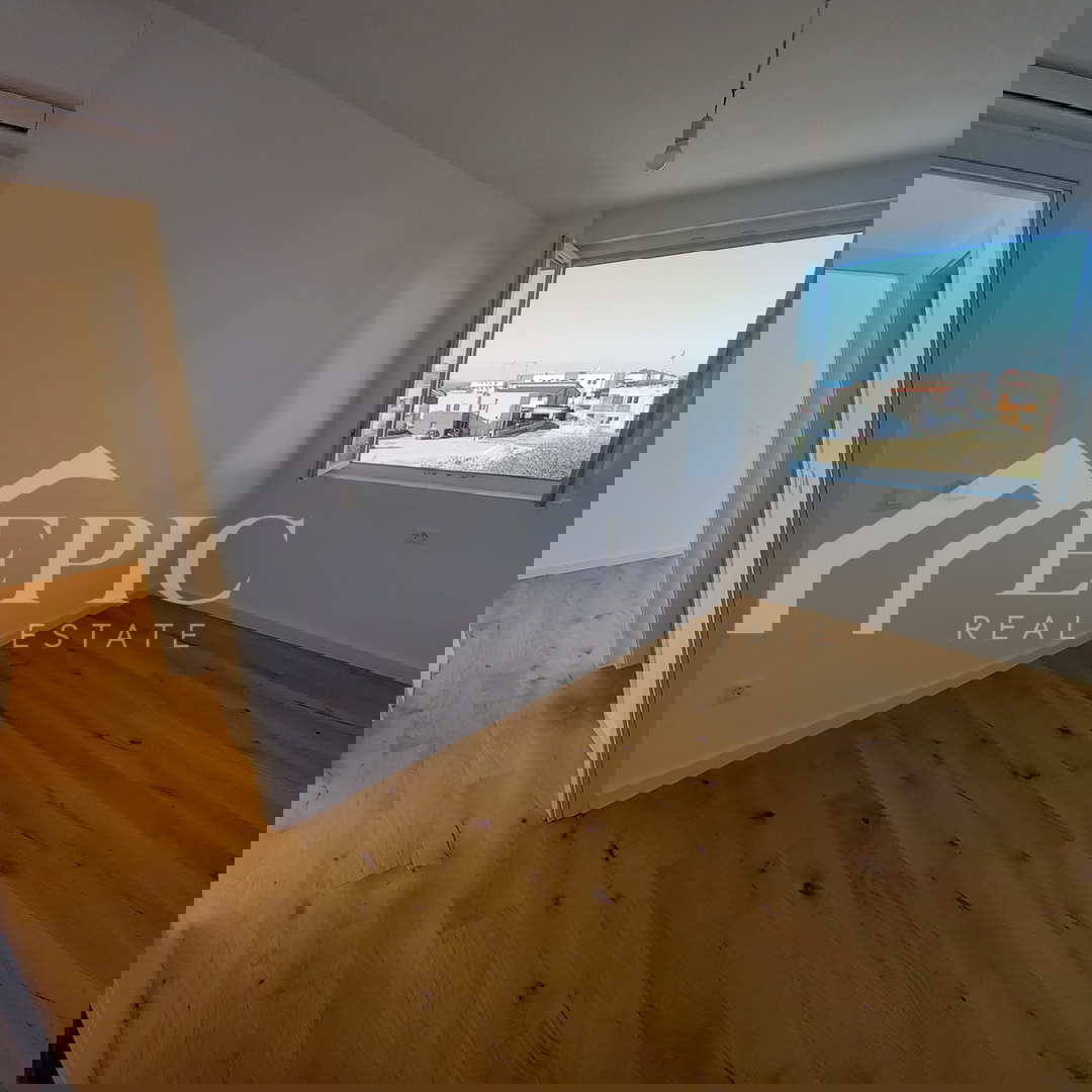 ZADAR, BILI BRIG – Moderno stanovanje s panoramskim pogledom na morje