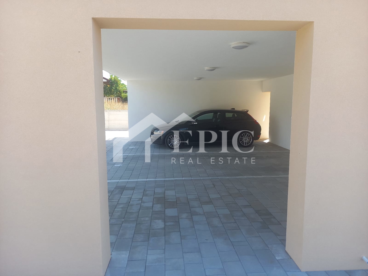 ZADAR, BILI BRIG – Moderno stanovanje s panoramskim pogledom na morje