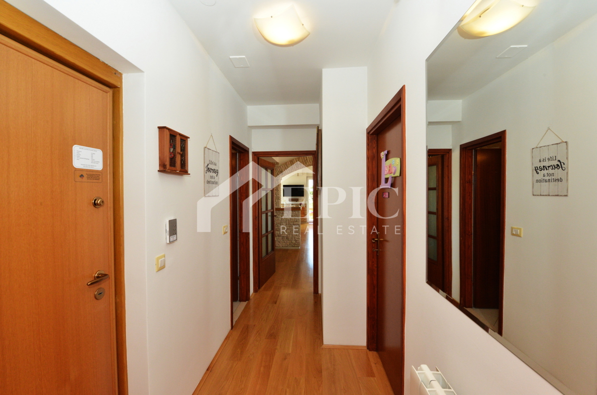 Stanovanje na privlačni lokaciji