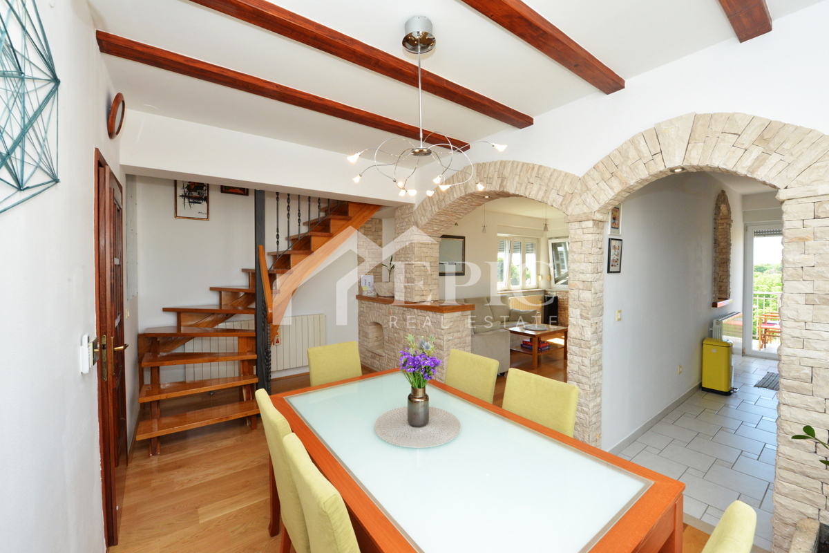 Stanovanje na privlačni lokaciji